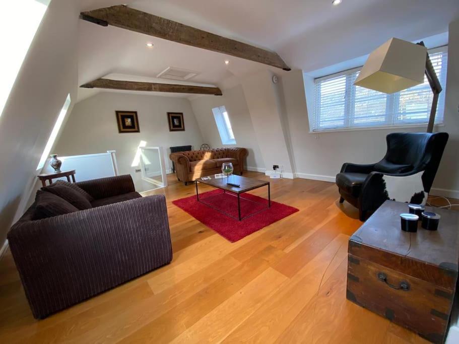 The Granary, Lovely Townhouse In Central Stamford Exterior foto